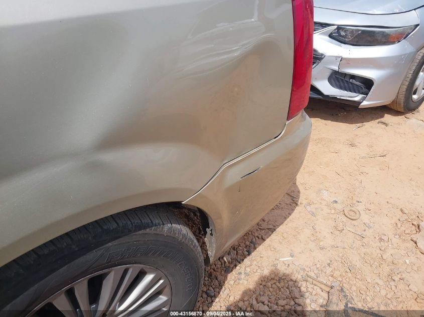 2011 Chrysler Town & Country Limited VIN: 2A4RR6DG3BR781672 Lot: 43156870