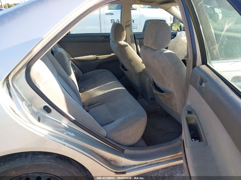 2004 Toyota Camry Le VIN: 4T1BE32K04U913250 Lot: 43156933