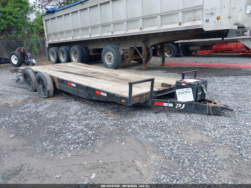 2018 UTILITY TRAILER