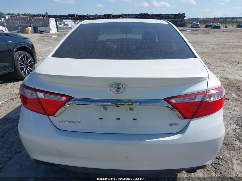 2015 TOYOTA CAMRY SE 4T1BF1FK7FU082733