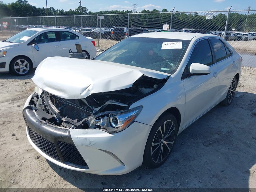 2015 TOYOTA CAMRY SE 4T1BF1FK7FU082733