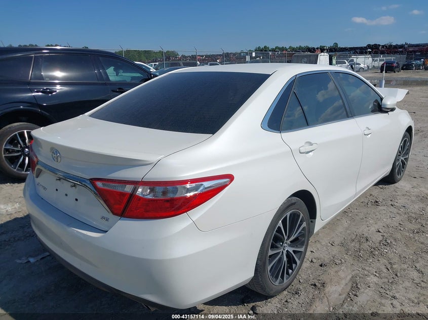 2015 TOYOTA CAMRY SE 4T1BF1FK7FU082733