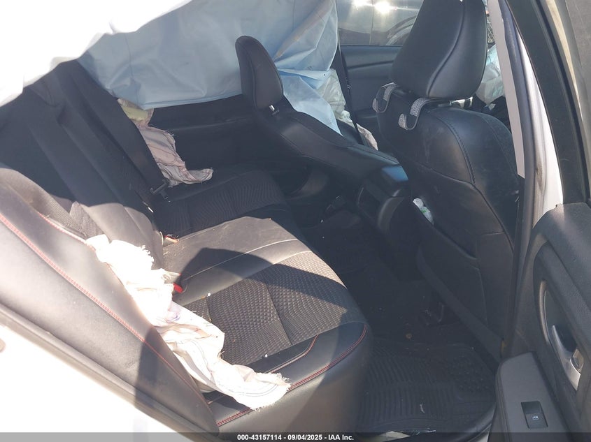 2015 TOYOTA CAMRY SE 4T1BF1FK7FU082733