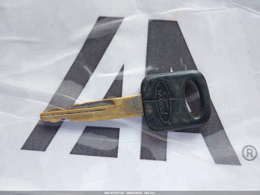 1997 Ford F-150 Lariat/Xl/Xlt VIN: 1FTDX1860VNB56660 Lot: 43157153