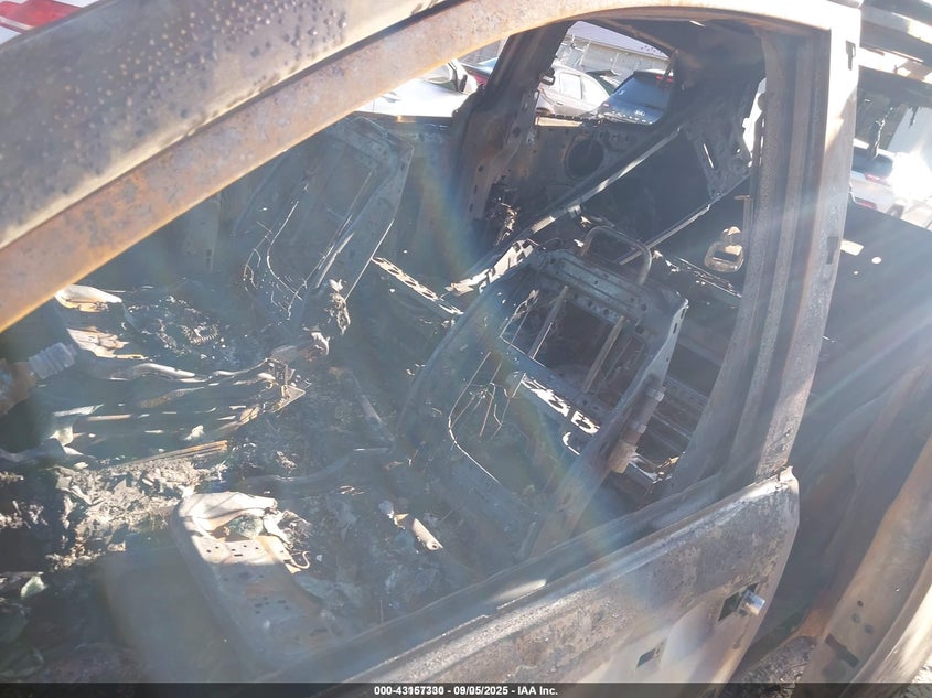 2011 Dodge Grand Caravan Crew VIN: 2D4RN5DG4BR606622 Lot: 43157330