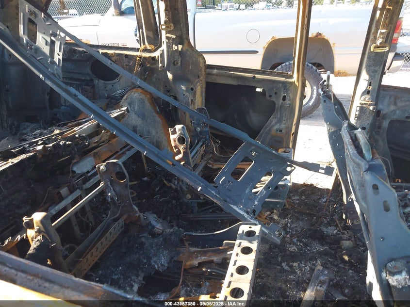 2011 Dodge Grand Caravan Crew VIN: 2D4RN5DG4BR606622 Lot: 43157330