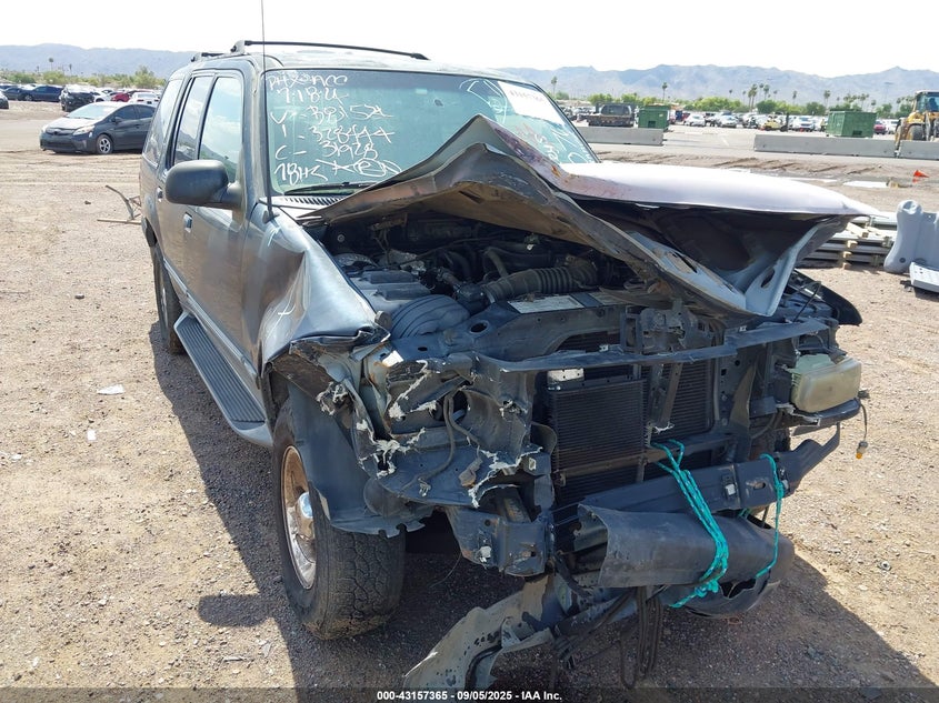 1FMZU32E9XUB81524 1999 Ford Explorer Eddie Bauer/Limited Edition/Xlt auction photo 1