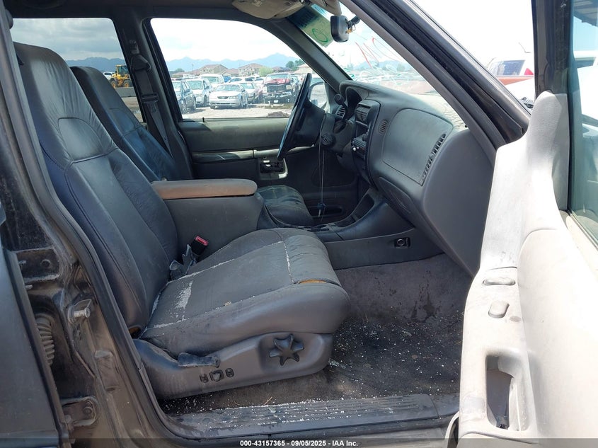 1FMZU32E9XUB81524 1999 FORD EXPLORER photo no. 5