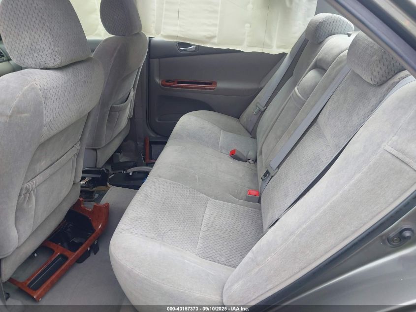 2004 Toyota Camry Xle VIN: 4T1BE30K44U815860 Lot: 43157373