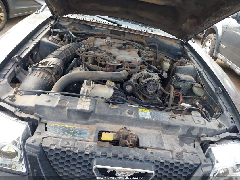 2001 Ford Mustang VIN: 1FAFP404X1F255159 Lot: 43157394