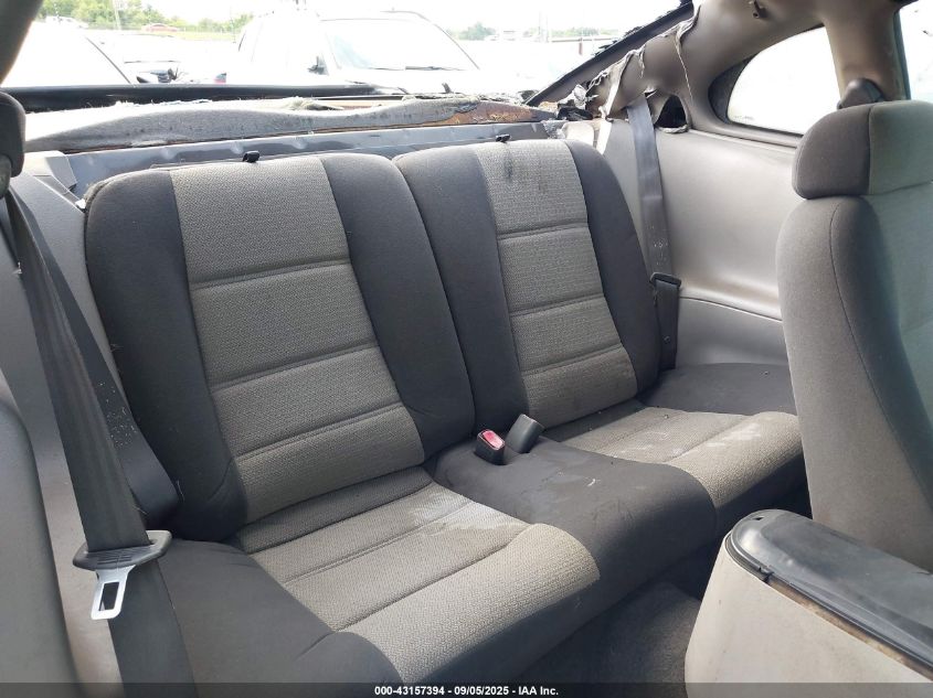 2001 Ford Mustang VIN: 1FAFP404X1F255159 Lot: 43157394