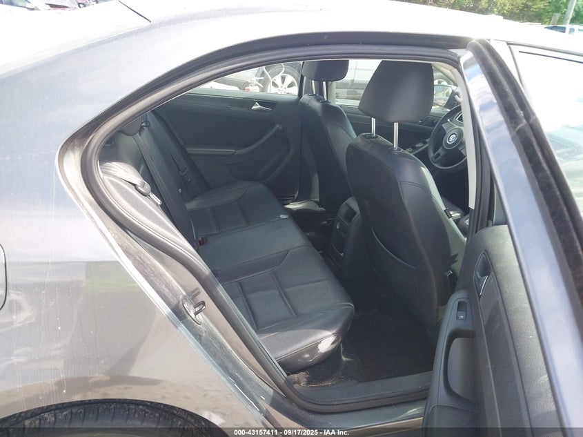 2014 VOLKSWAGEN JETTA 1.8T SE 3VWD17AJ8EM278130