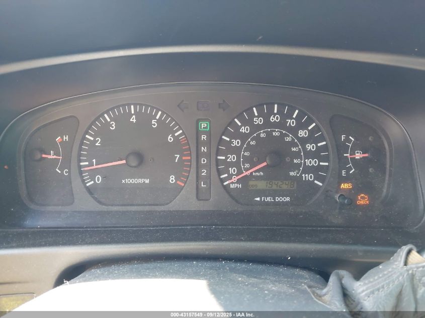 1998 Toyota Sienna Le VIN: 4T3ZF13C0WU026944 Lot: 43157549