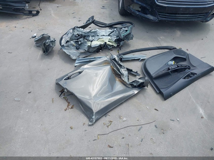 2018 CHEVROLET CRUZE LT AUTO - 1G1BE5SM3J7228017