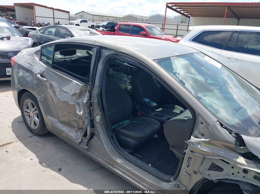 2018 CHEVROLET CRUZE LT AUTO - 1G1BE5SM3J7228017