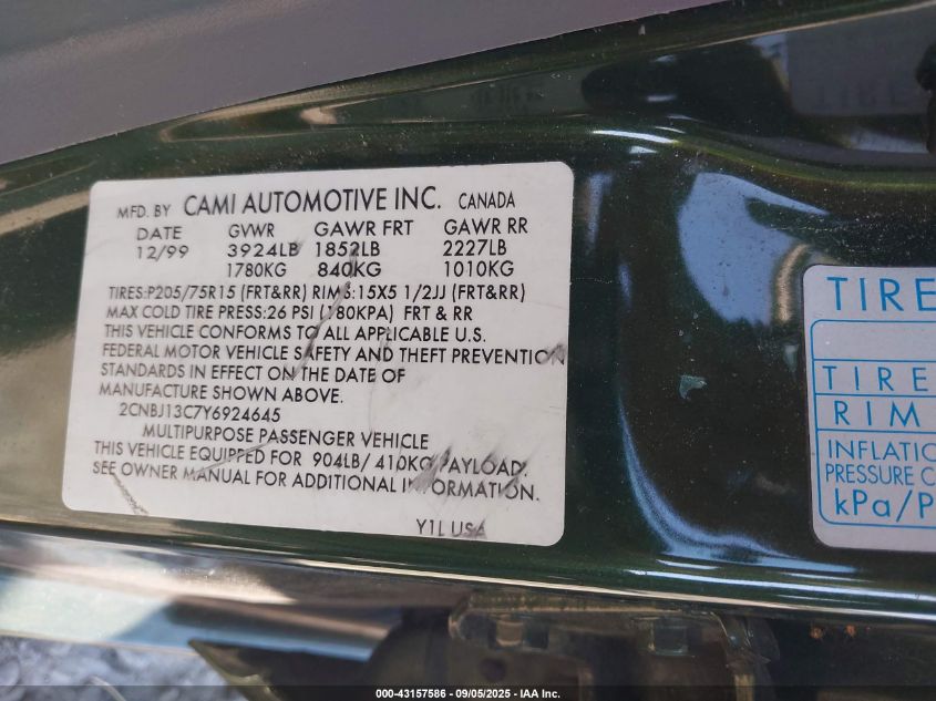 2000 Chevrolet Tracker Hard Top VIN: 2CNBJ13C7Y6924645 Lot: 43157586