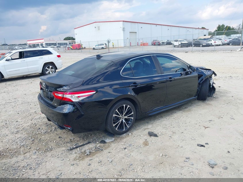 2020 TOYOTA CAMRY SE 4T1G11AKXLU357261