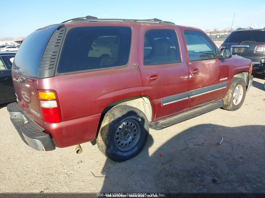 1GNEC13T61R150773 2001 CHEVROLET TAHOE photo no. 4