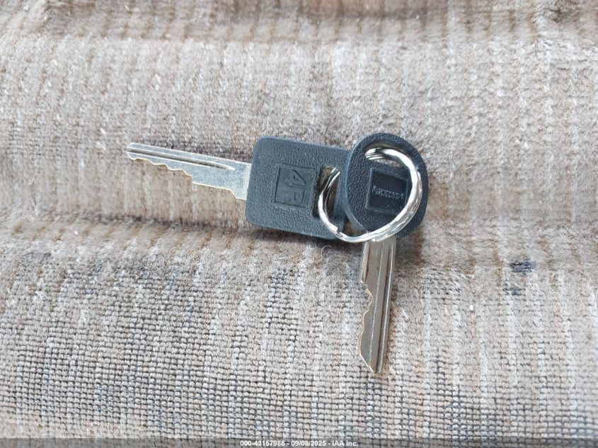 1993 Chevrolet Gmt-400 C1500 VIN: 1GCDC14K2PZ222006 Lot: 43157986