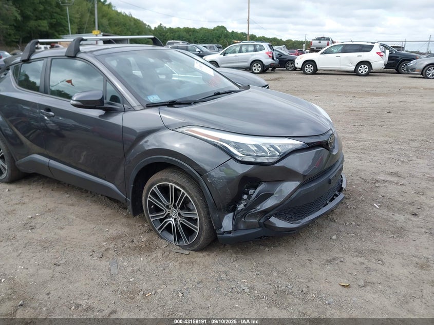 2021 TOYOTA C-HR XLE - NMTKHMBX8MR123002