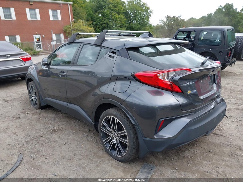 2021 TOYOTA C-HR XLE - NMTKHMBX8MR123002