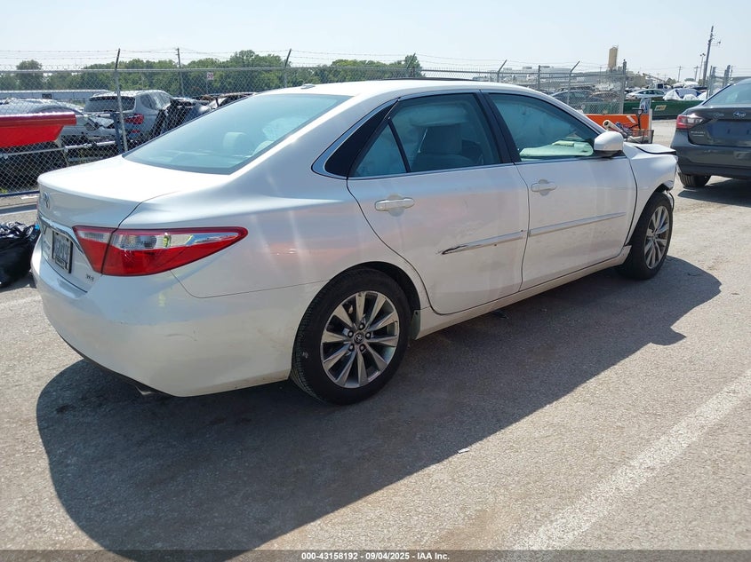 2017 TOYOTA CAMRY SE 4T1BF1FKXHU729413