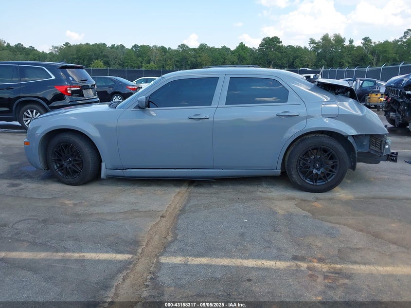 2005 Chrysler 300 Touring VIN: 2C3JA53G95H108745 Lot: 43158317