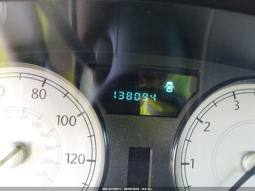 2005 Chrysler 300 Touring VIN: 2C3JA53G95H108745 Lot: 43158317