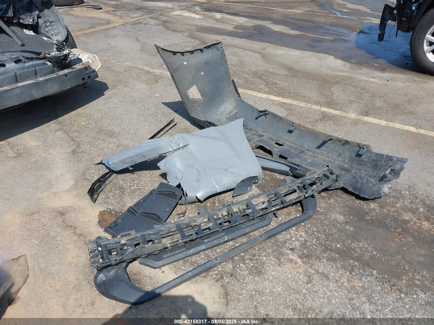 2005 Chrysler 300 Touring VIN: 2C3JA53G95H108745 Lot: 43158317