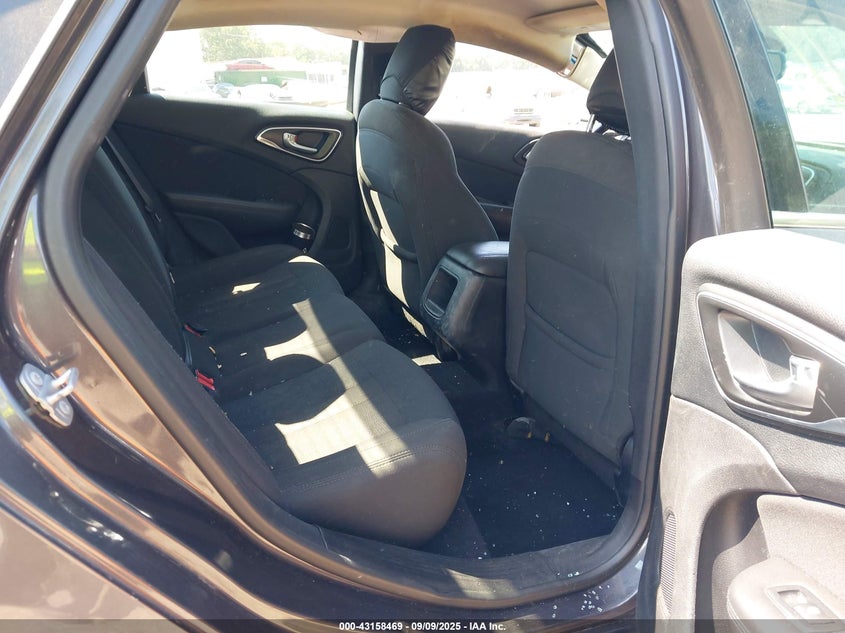 2016 CHRYSLER 200 LIMITED - 1C3CCCAB3GN108782