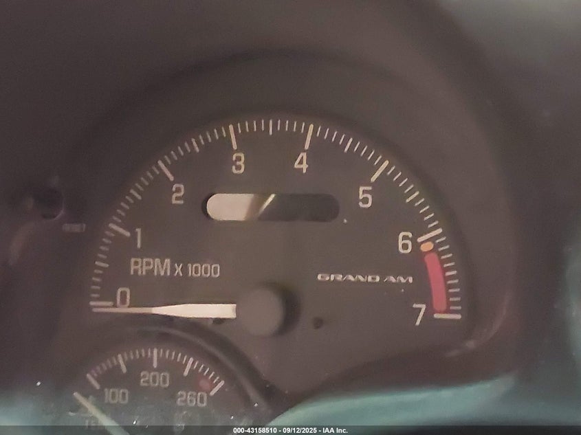 2000 Pontiac Grand Am Se1 VIN: 1G2NF52T5YM795953 Lot: 43158510