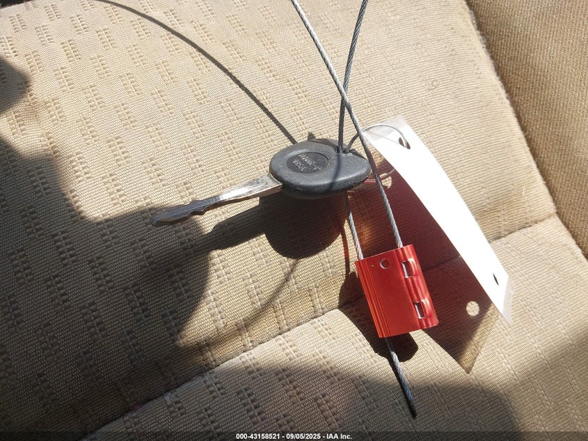 2007 Saturn Ion 2 VIN: 1G8AJ55F07Z158902 Lot: 43158521