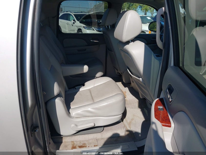 2009 Chevrolet Suburban 1500 Ltz VIN: 1GNFC36J39J125799 Lot: 43158537