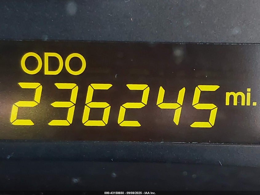 2011 Kia Sedona Lx VIN: KNDMG4C74B6388976 Lot: 43158650