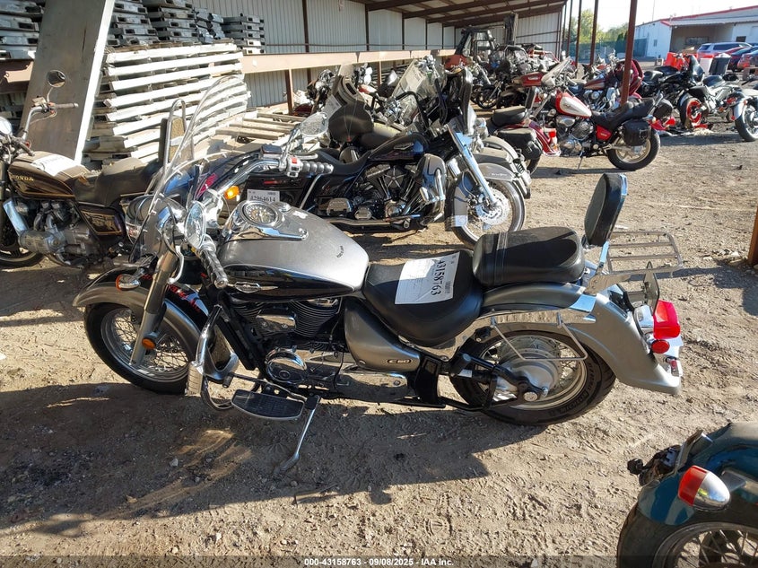 2005 SUZUKI C50 JS1VS55A252106552