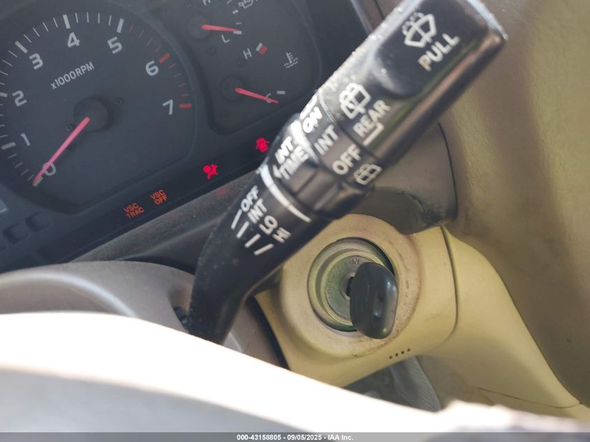 2000 Toyota Land Cruiser VIN: JT3HT05JXY0104698 Lot: 43158805