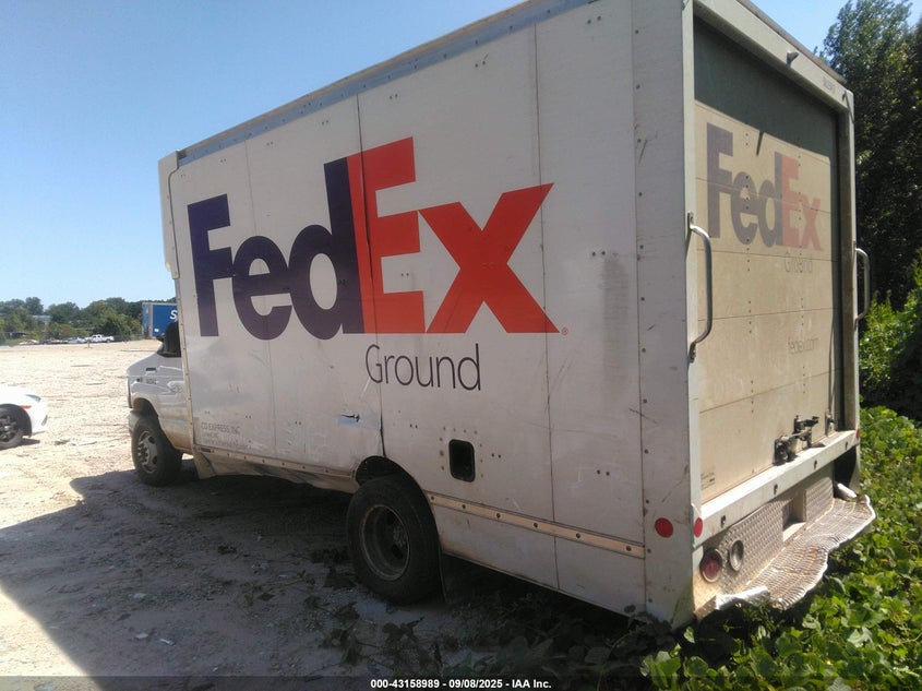 2022 Ford E-450 Cutaway