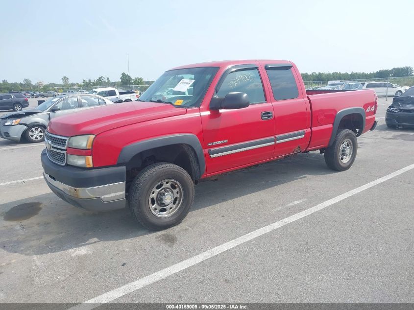 2005 Chevrolet Silverado 2500Hd Ls red truck gasoline 1GCHK29U35E147891 photo #3