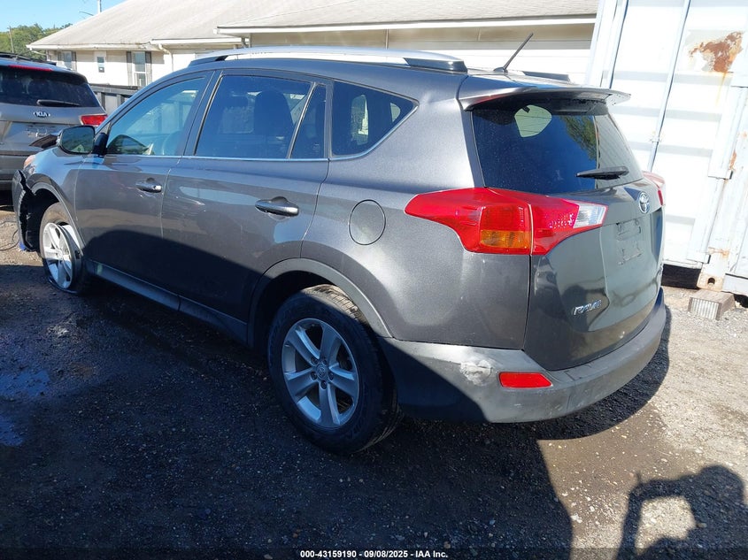 2013 TOYOTA RAV4 XLE - JTMRFREV1DD001591