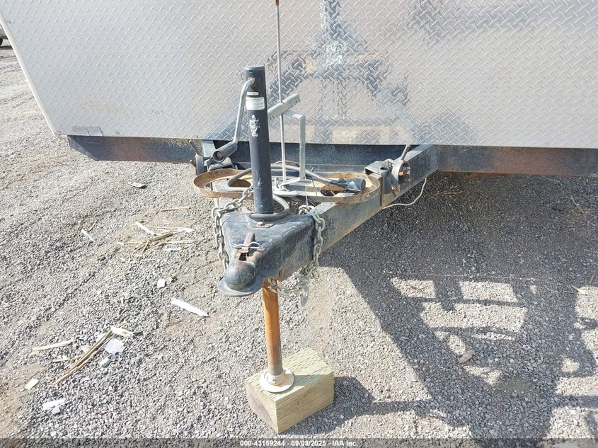 1EC1N202632478977 2003   photo no. 7