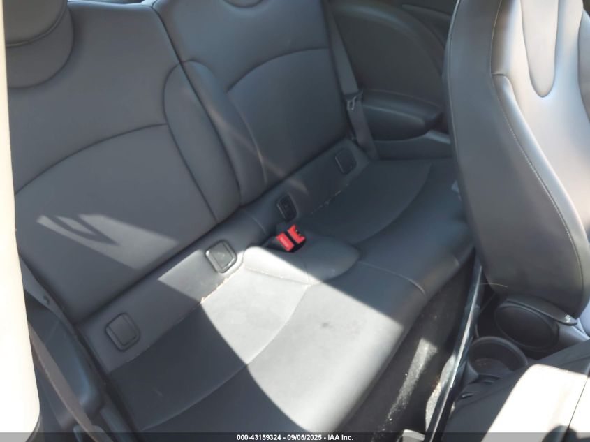 2011 Mini Cooper VIN: WMWSU3C53BT253642 Lot: 43159324