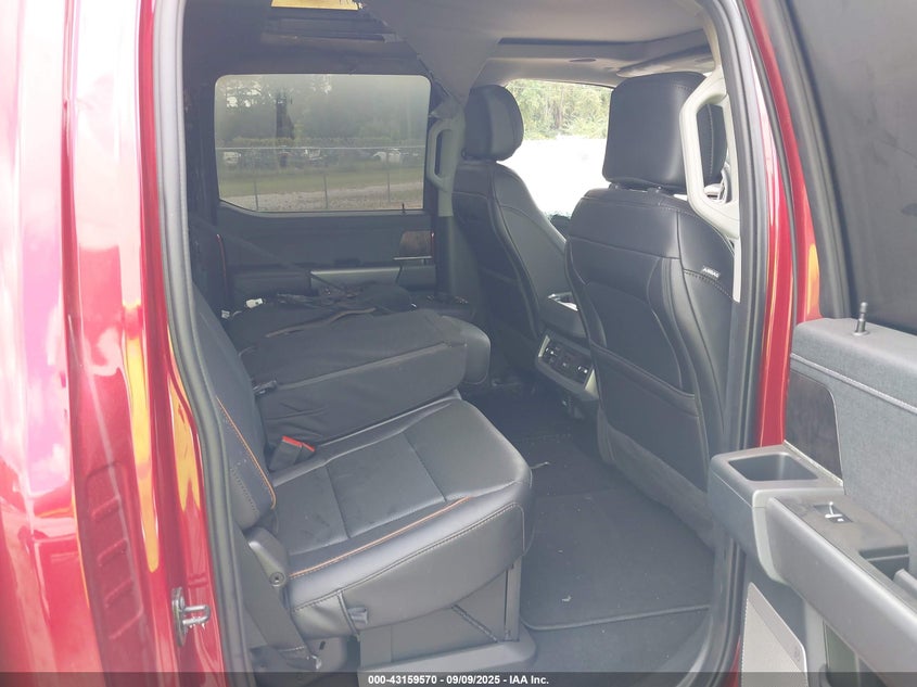 2025 Ford F-350 Lariat VIN: 1FT8W3DM8SEC21559 Lot: 43159570