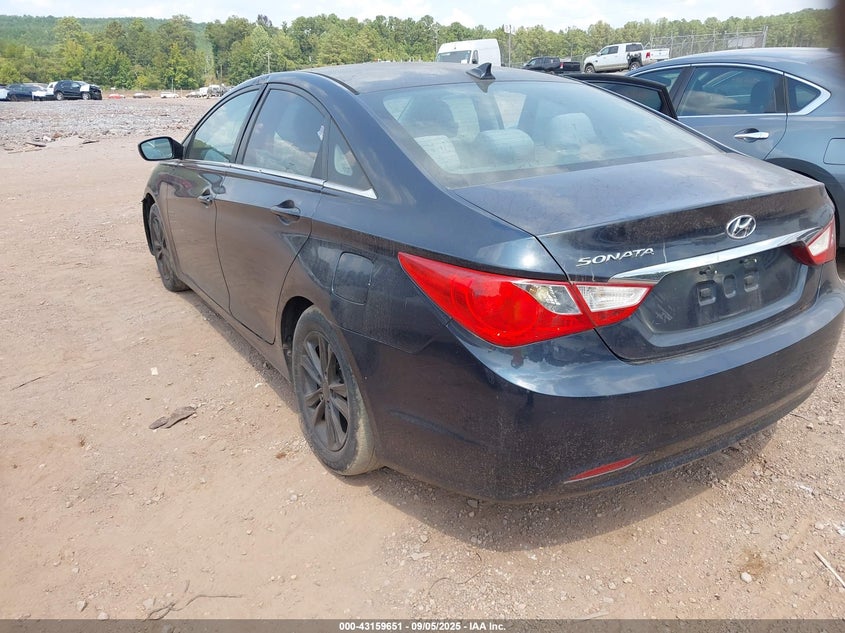 2013 HYUNDAI SONATA GLS - 5NPEB4AC4DH758951
