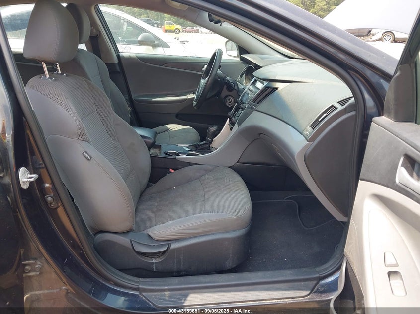 2013 HYUNDAI SONATA GLS - 5NPEB4AC4DH758951