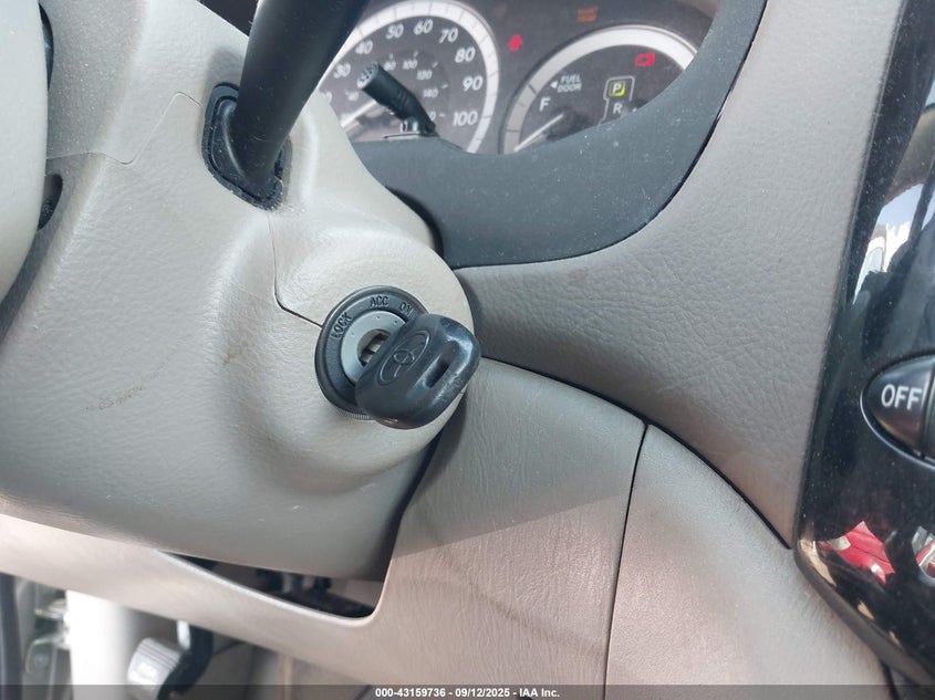 5TDZA23C24S148935 2004 TOYOTA SIENNA photo no. 11