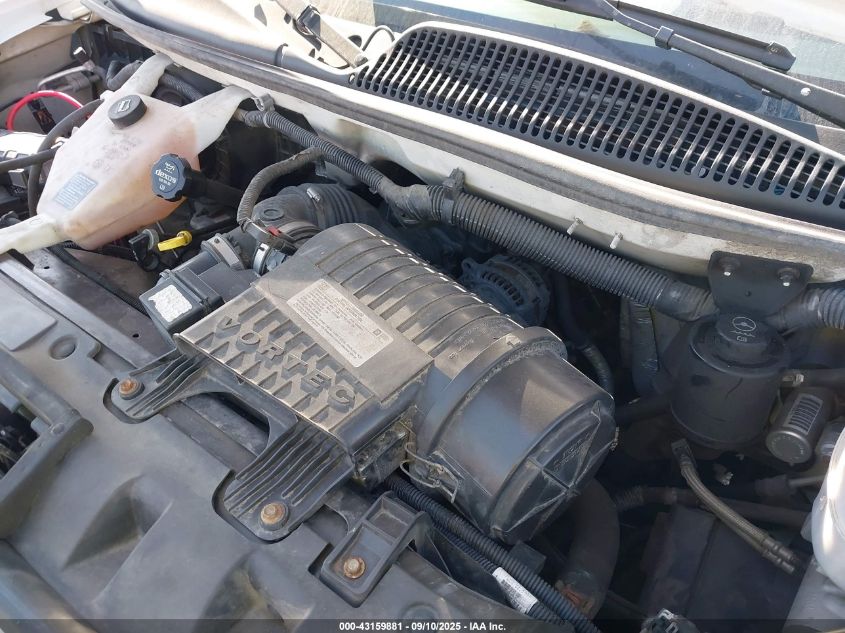 2017 GMC Savana Cutaway Work Van VIN: 1GD07RFG4H1138792 Lot: 43159881