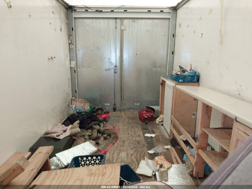 2017 GMC Savana Cutaway Work Van VIN: 1GD07RFG4H1138792 Lot: 43159881