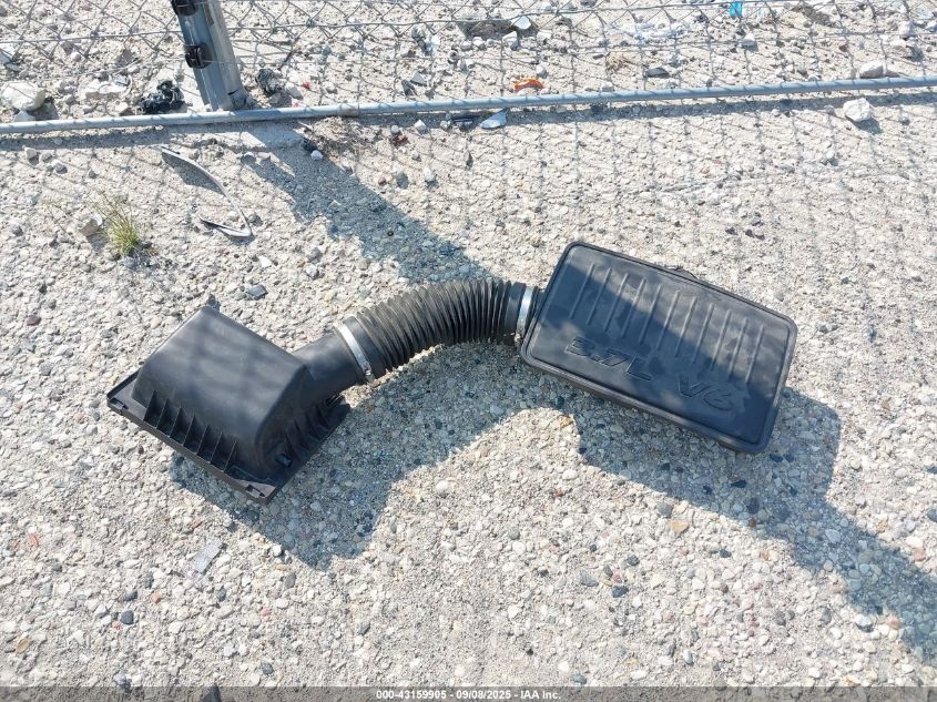 2010 Jeep Grand Cherokee Laredo VIN: 1J4PR4GK4AC105704 Lot: 43159905