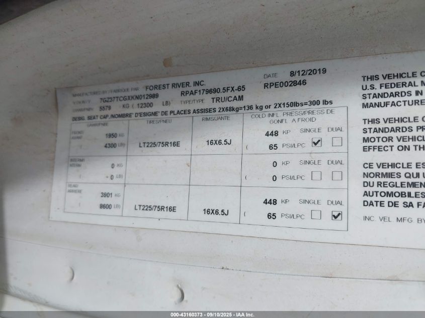 2019 GMC Savana Cutaway Work Van VIN: 7GZ37TCGXKN012989 Lot: 43160373