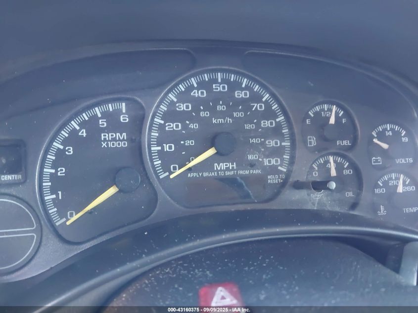 2000 GMC Sierra 1500 Sle VIN: 2GTEC19T8Y1303155 Lot: 43160375